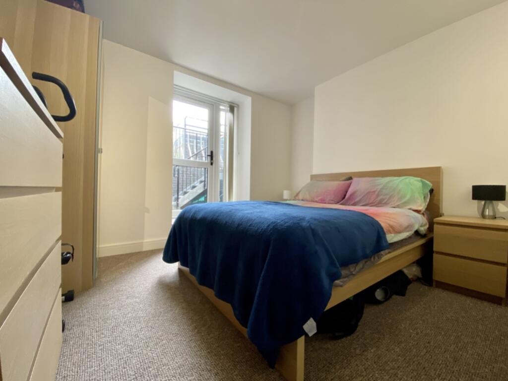 Lrg_churchill villas (6)