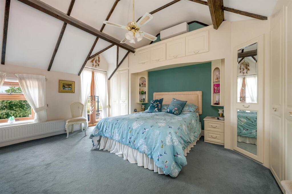 The Covert, Elton WEB PH-70.jpg