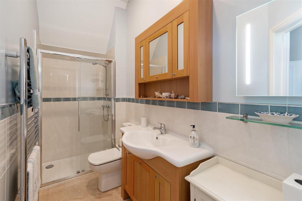 90250_21-Middle-Street-Shoreham  (66).jpg