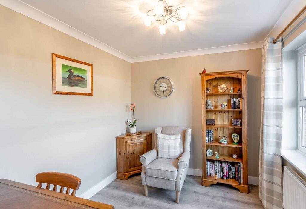Family/Office/Snug room