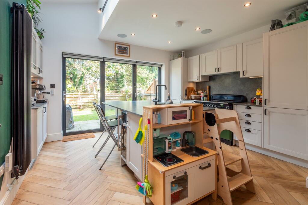 Kitchen Aspect 2
