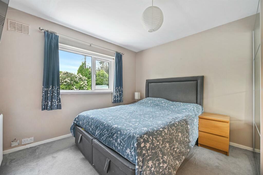 Master Bedroom.jpg