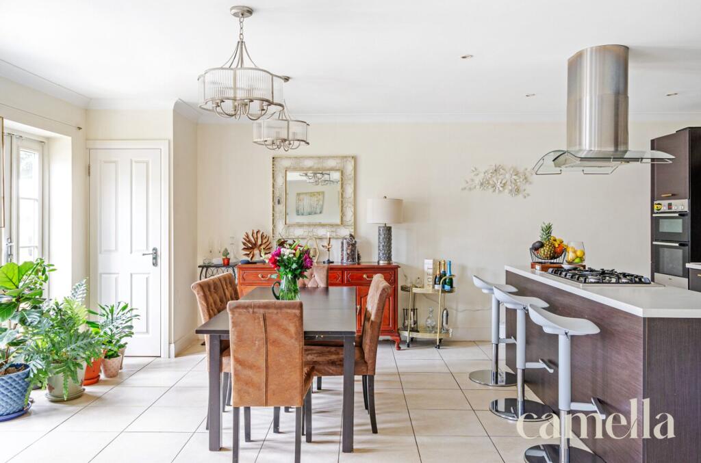 Kitchen Diner and Lounge