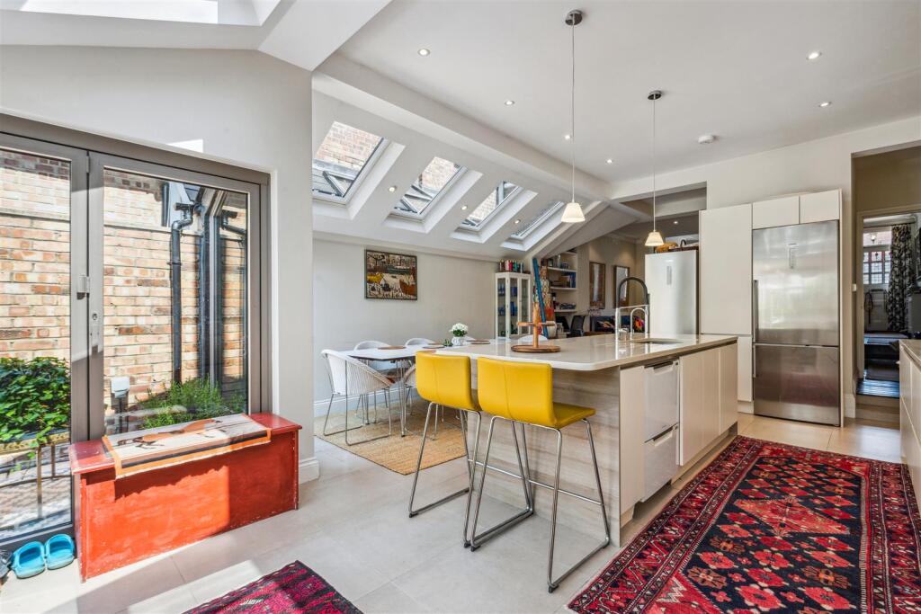 4 - 2025-06-23T122037.246.jpg