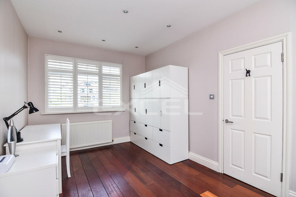 C605045A-186D-49D...