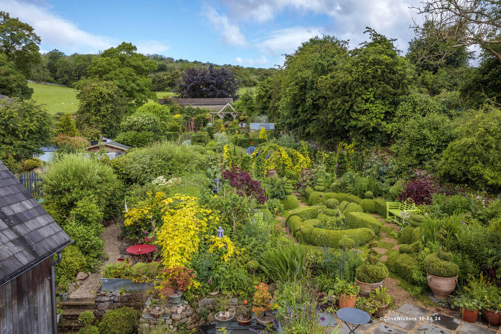 Vendors Garden Ph...