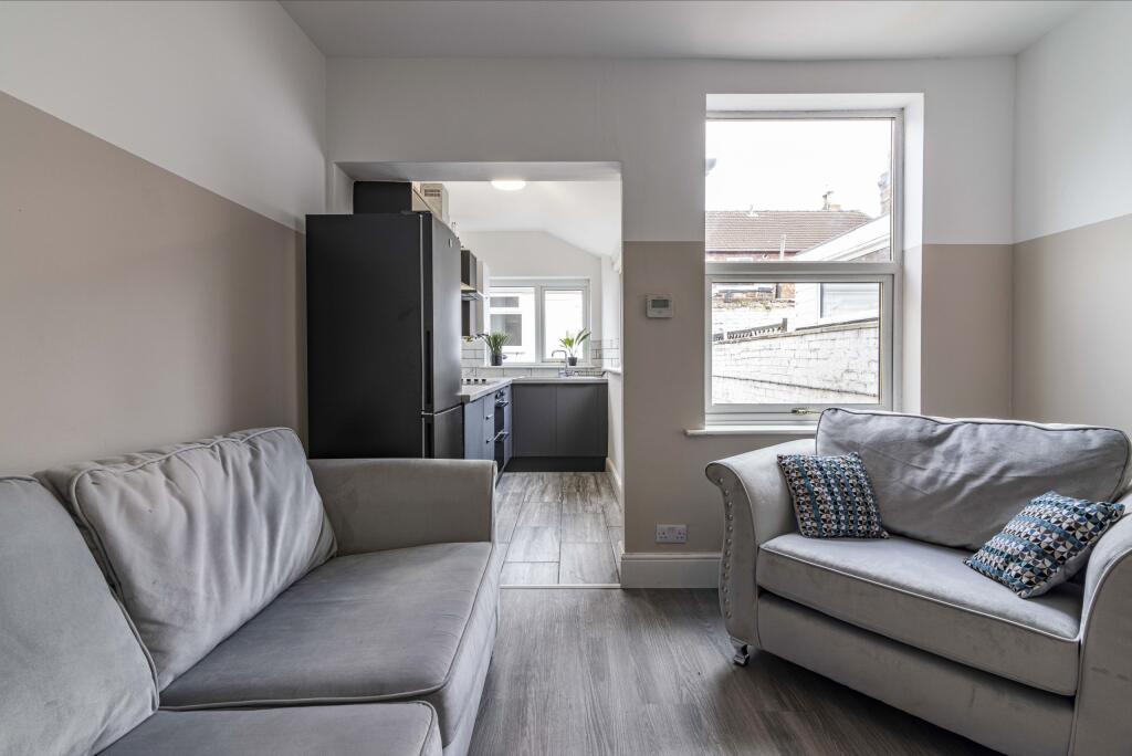 13FlorenceStreet-16-scaled-1.jpg