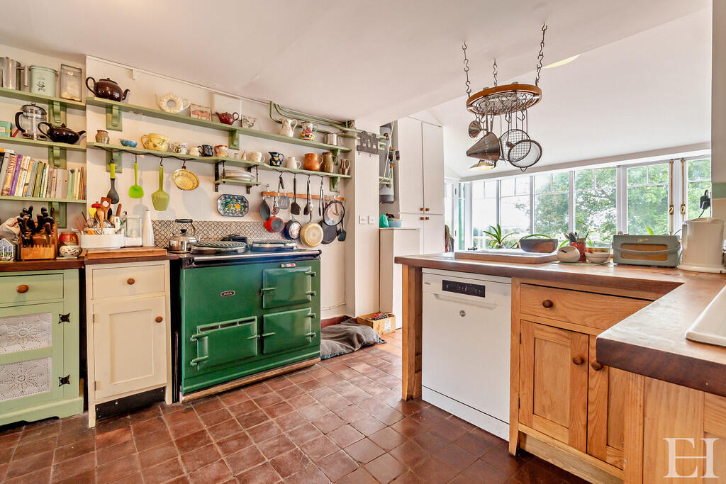 8661667-interiorW...