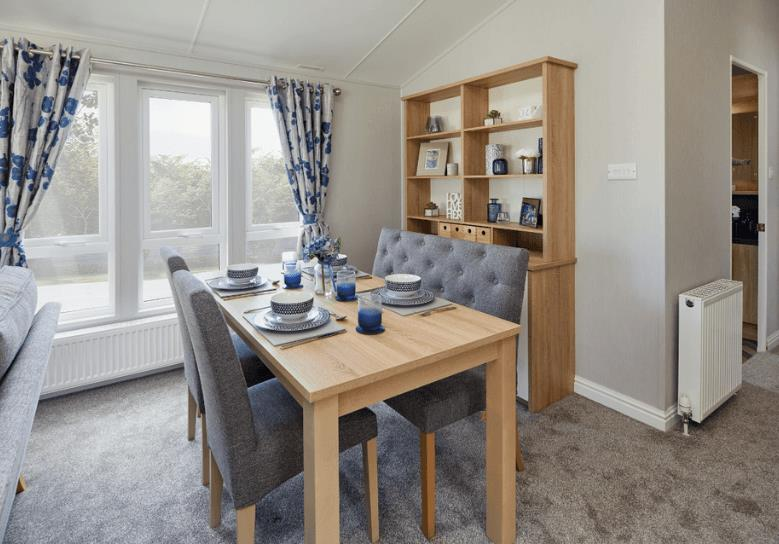 Pinehurst_dining_area_779x544_cfcb5aa2ae.png