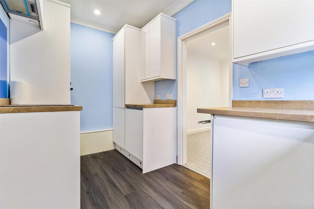 28 Browning Rd-008.JPG