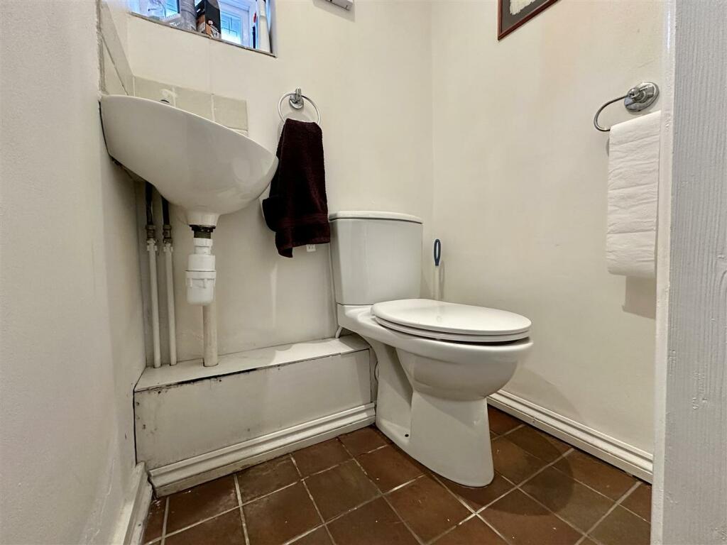 Cloackroom