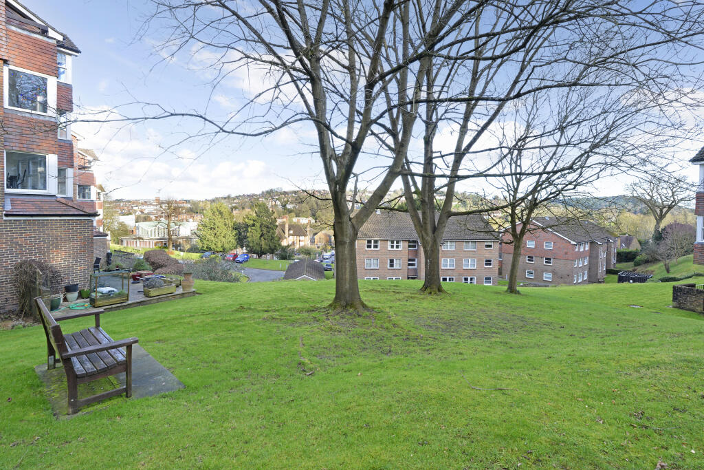Rookwood Court, Guildford, Surrey, GU2