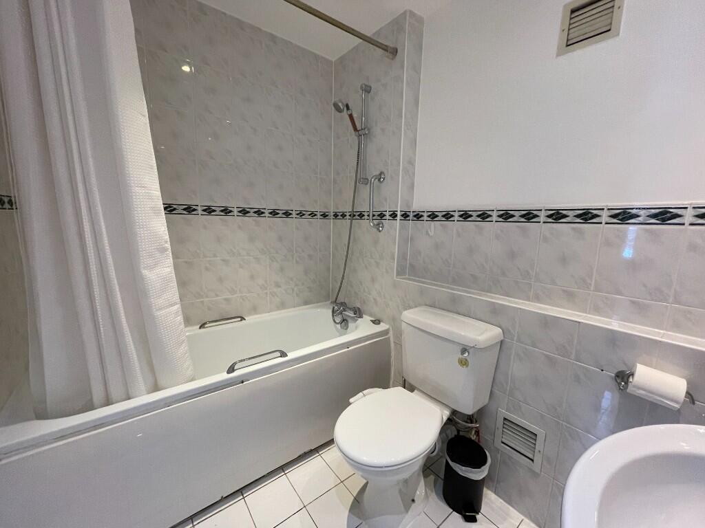 Full bathroom