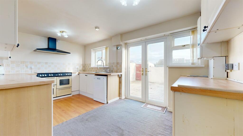 28-St-Georges-Estate-Road-12162024_135402.jpg