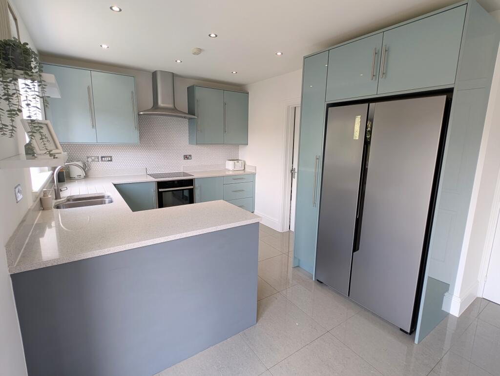 Kitchen 2
