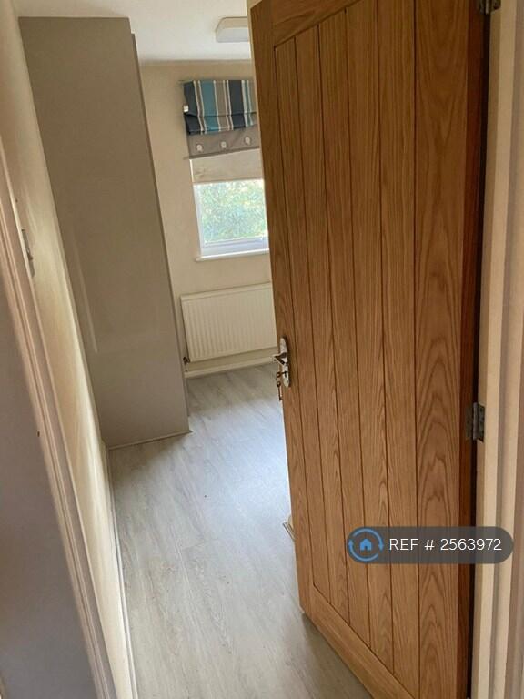 Bedroom 4 /Study Room Entry