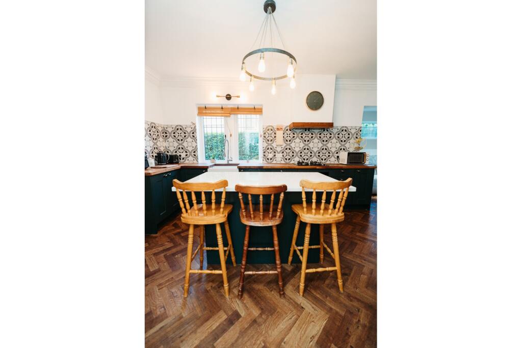 Kitchen/Family Room