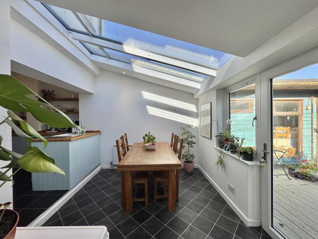 Breakfast Room