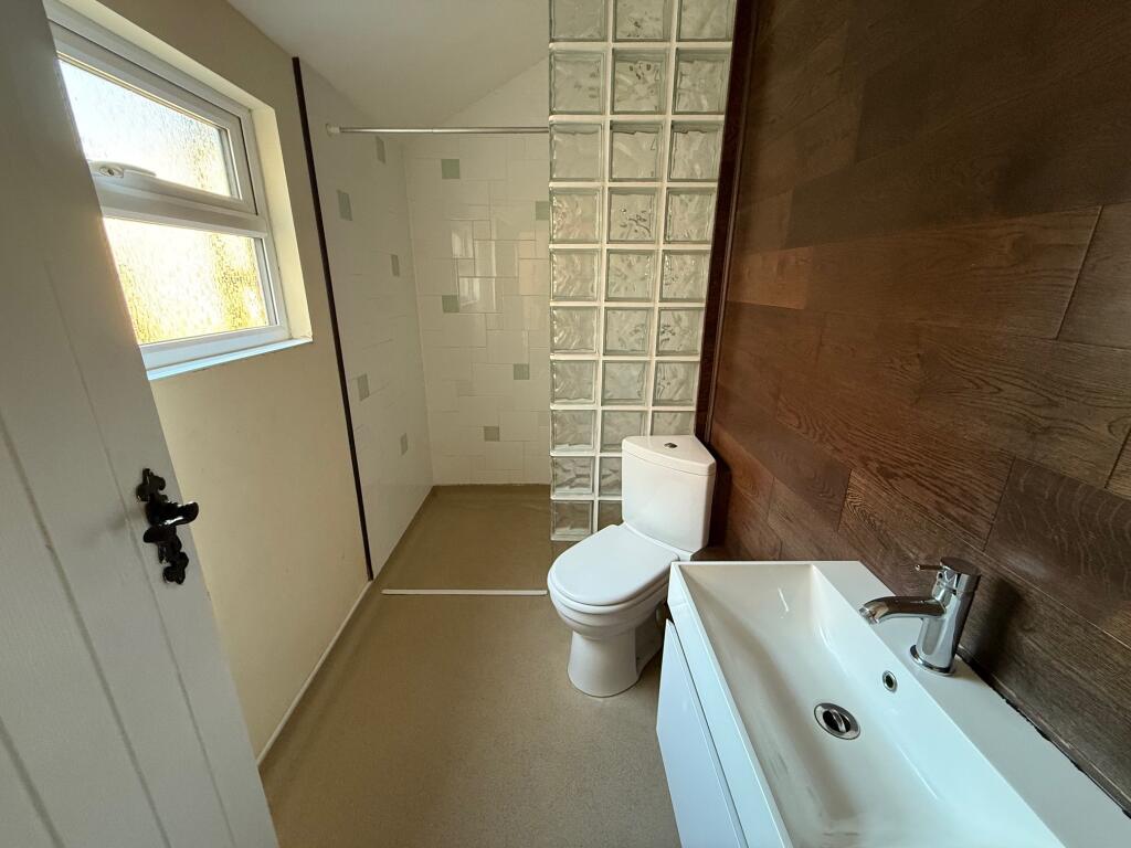 Ground Floor Wet Room