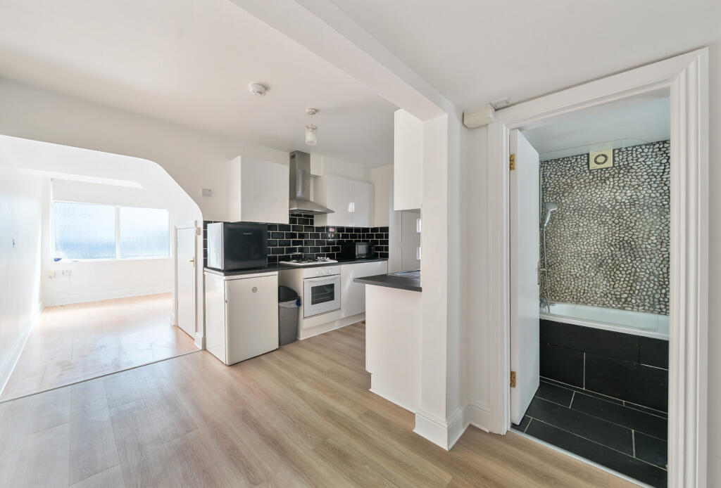 1320715-11-6874c0...