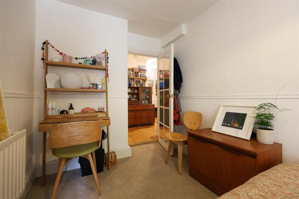 GF 3 Richmond Park Road 14.JPG