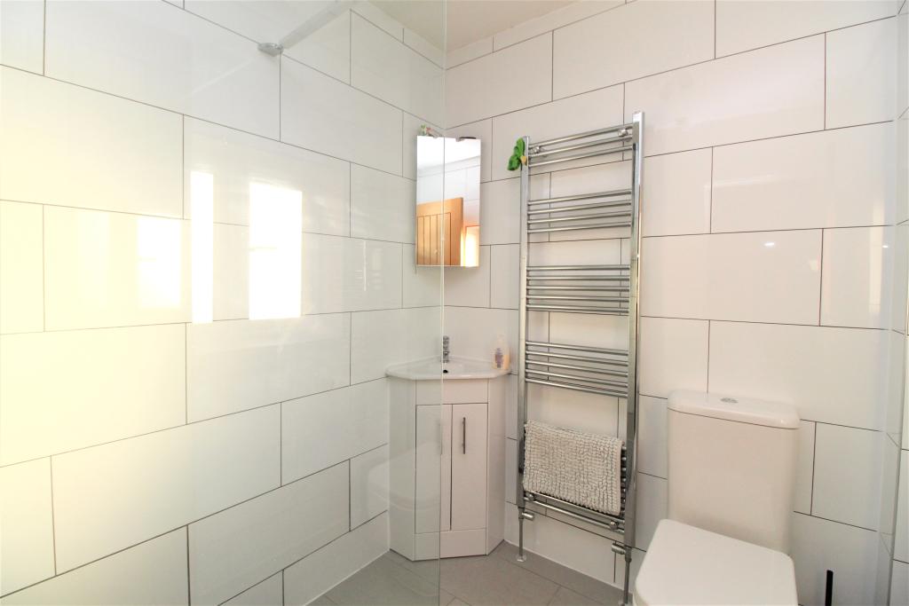 Shower En Suite