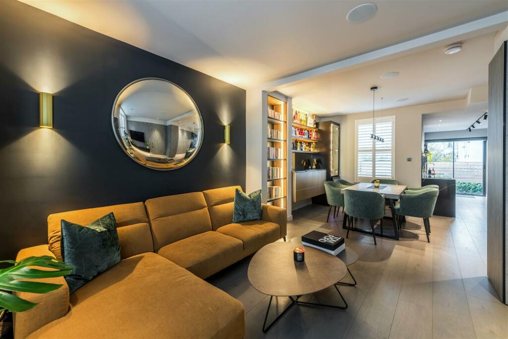 80 Osborne Villas -14.jpg