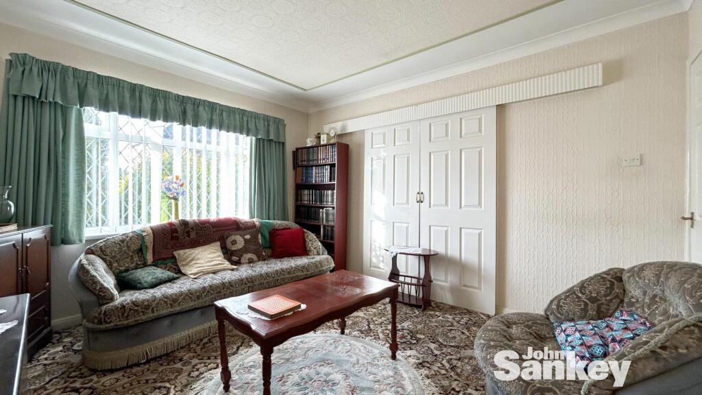 22 Victory Dr F&amp;M_5053.jpg