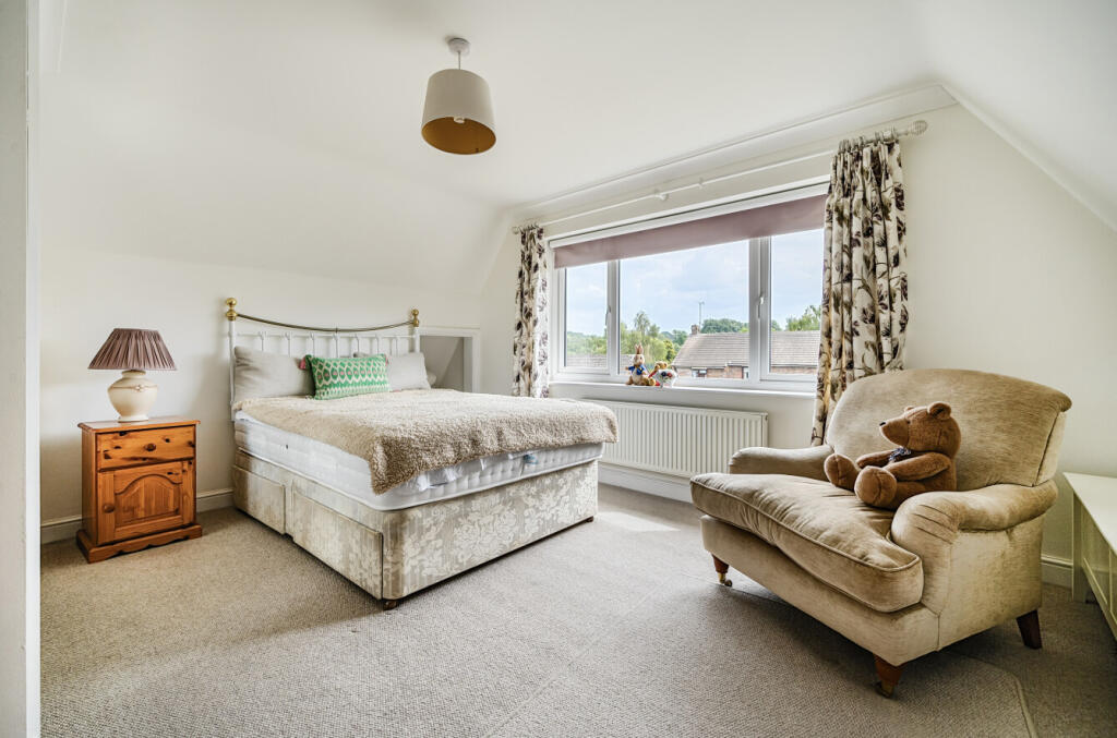 1329455-19-688105...