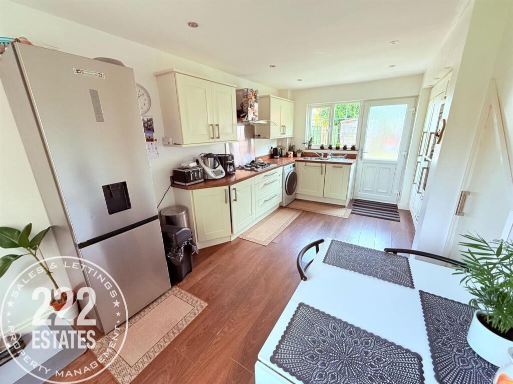 PHOTO-2025-04-29-22-27-01 (7).jpg