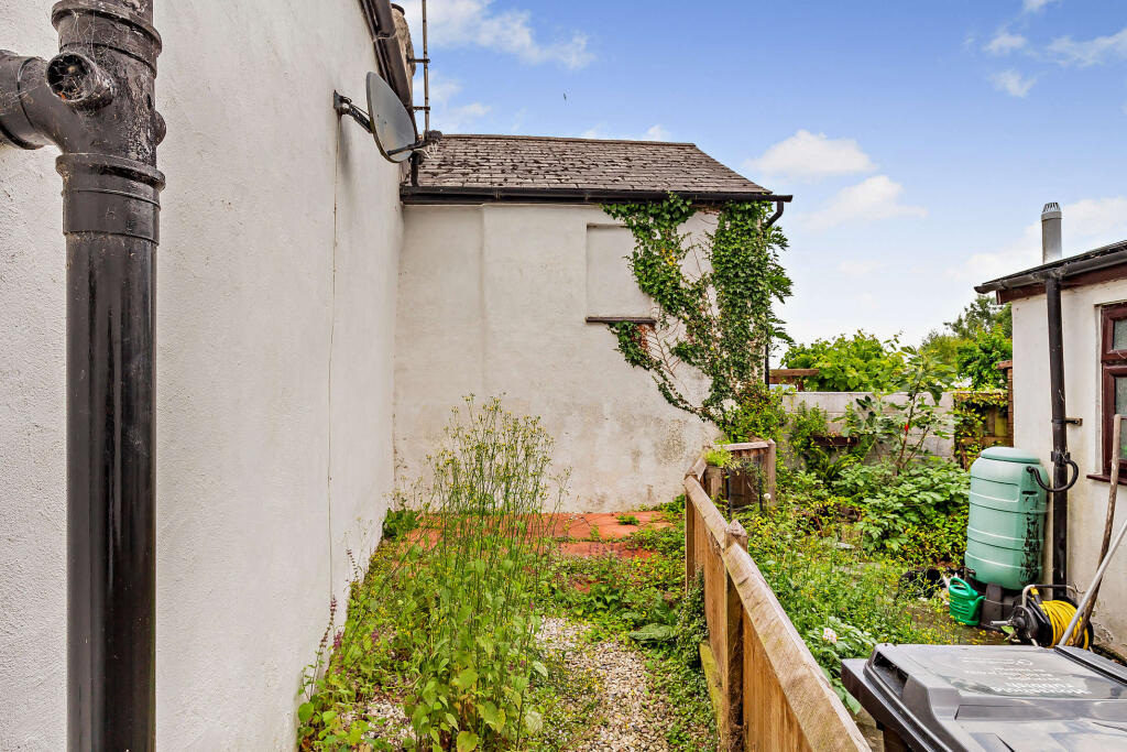 8654476-exterior03-800 T202508151311.jpg