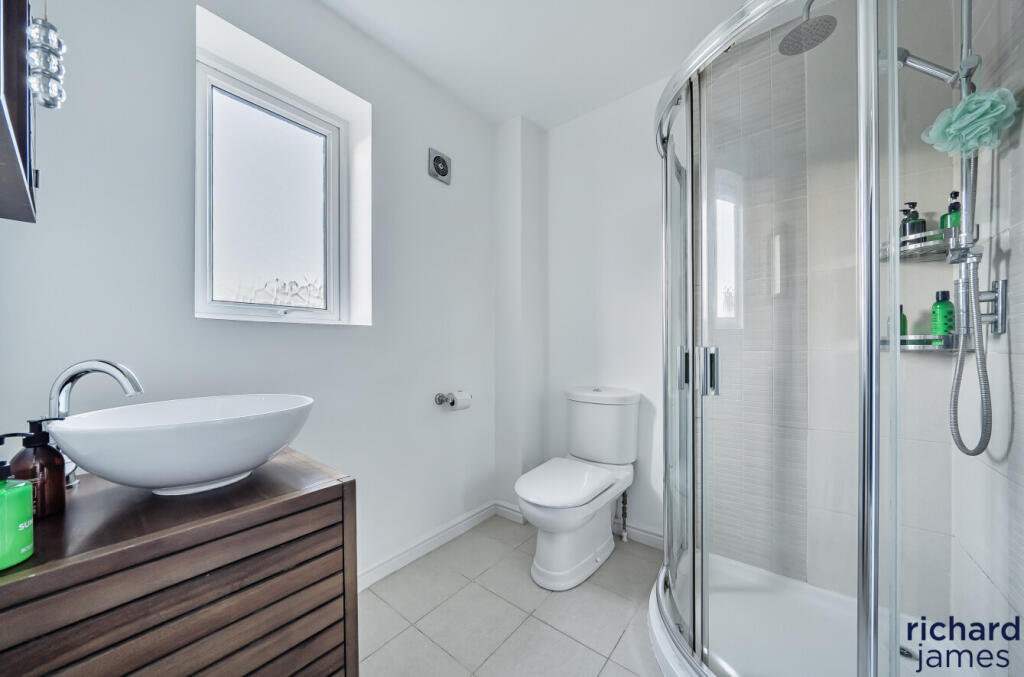 739452704dcb428f936f519306867685