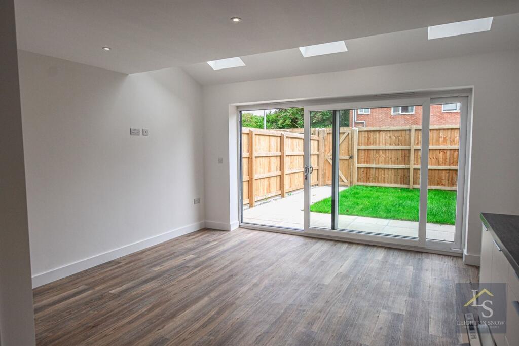 Living space and Kitchen