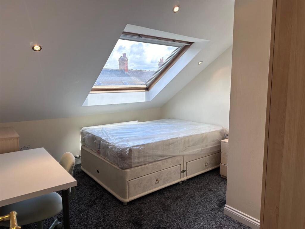 Bedroom Three.jpg
