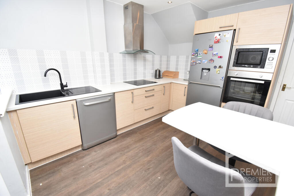Kitchen breakfast room