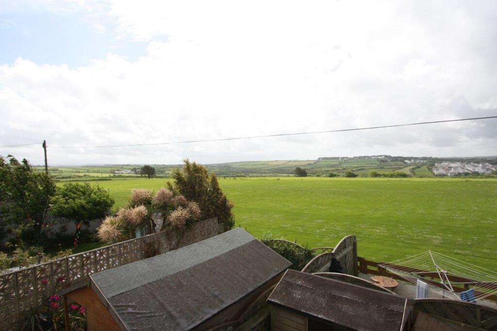 Flat 3, 122 Henver Road Rear View