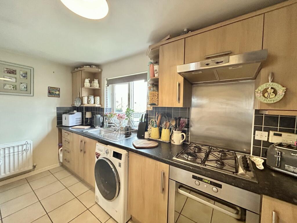 Kitchen 2