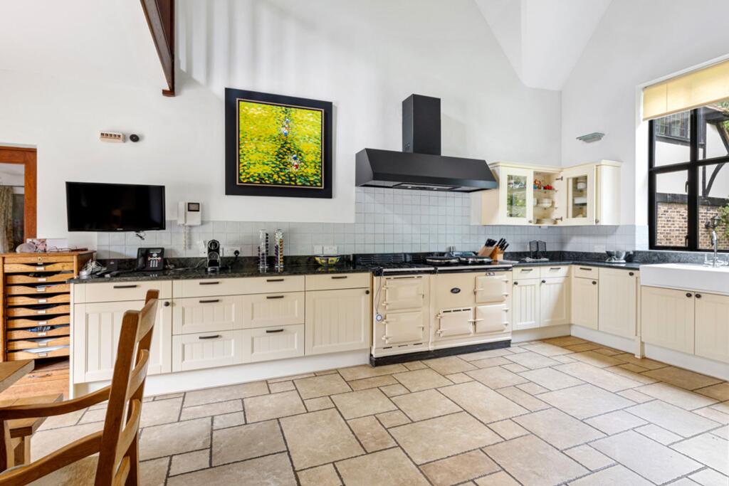 Kitchen-Breakfast Room