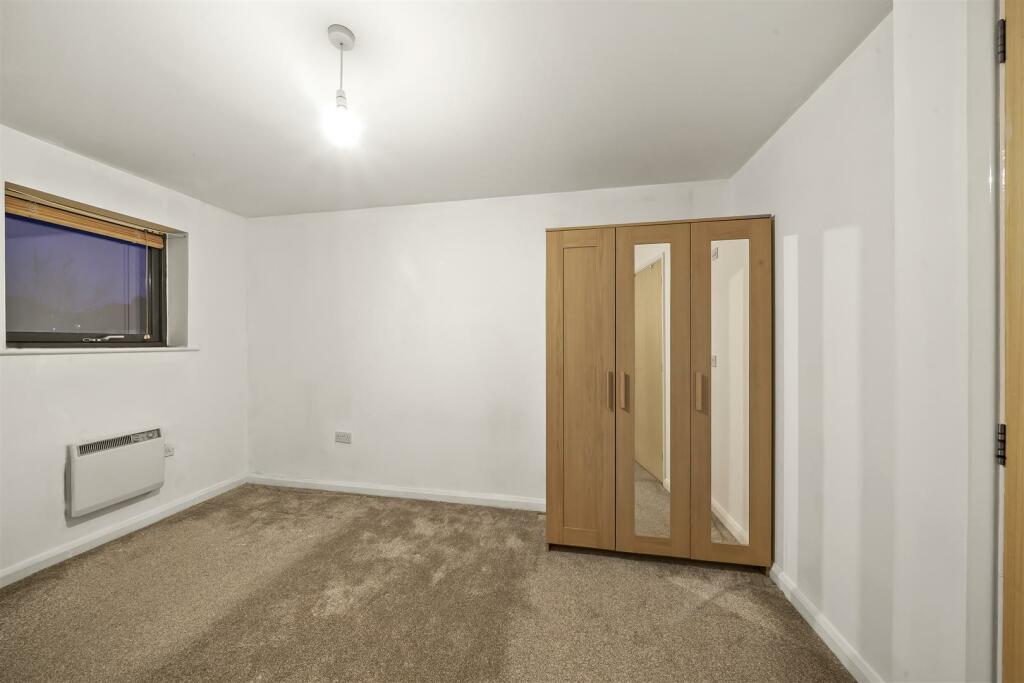 Flat 17, Bell House - UHXpjhVj1v4ztzwIsV6q.jpg