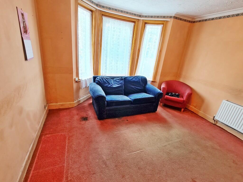 Lounge (Needs Work)