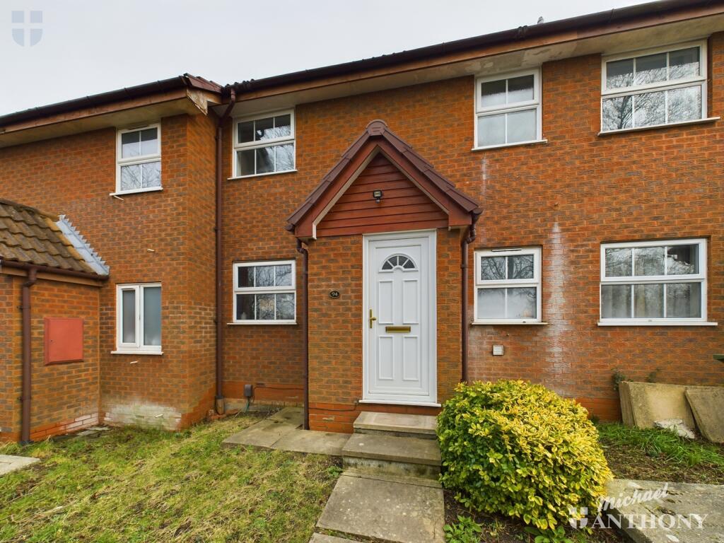 CAM03852G0-PR0187-STILL019