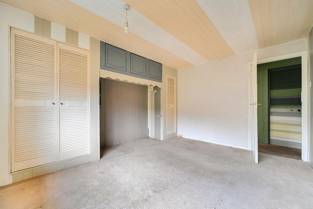 1383752-14-692d9d...