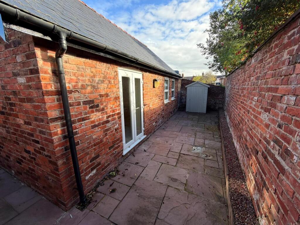 WhatsApp Image 2025-10-23 at 09.57.13_d47b5553.jpg