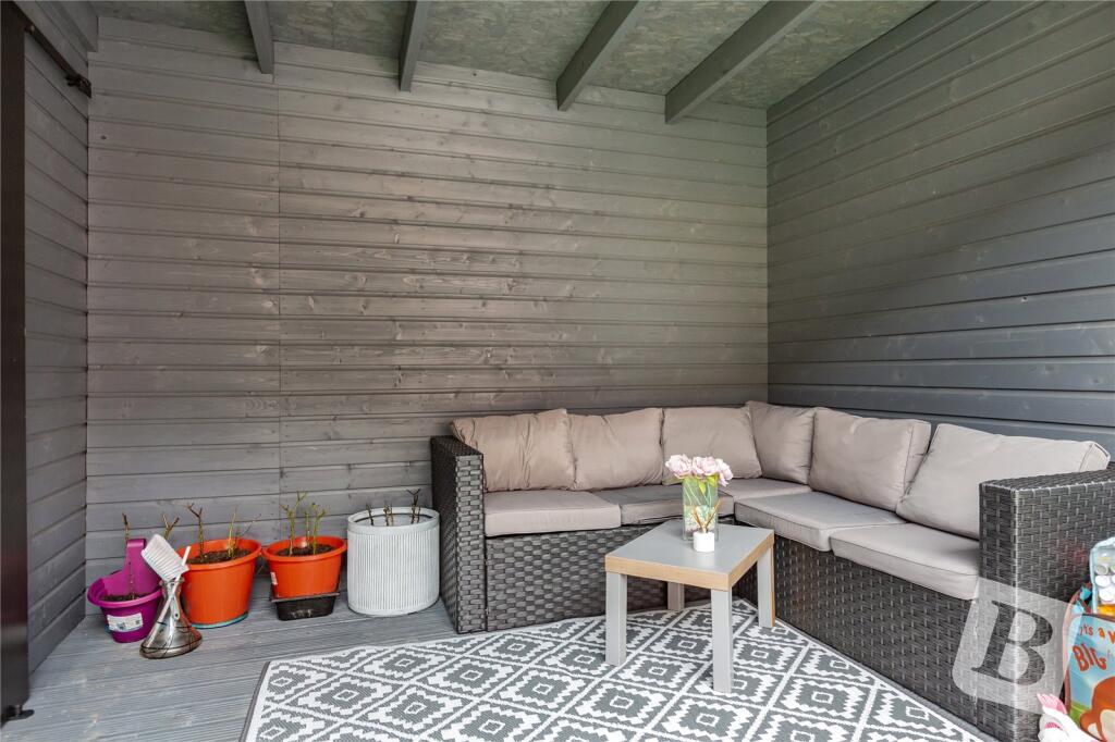 Outbuilding