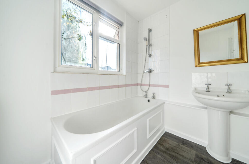 1342587-17-68a6d9...