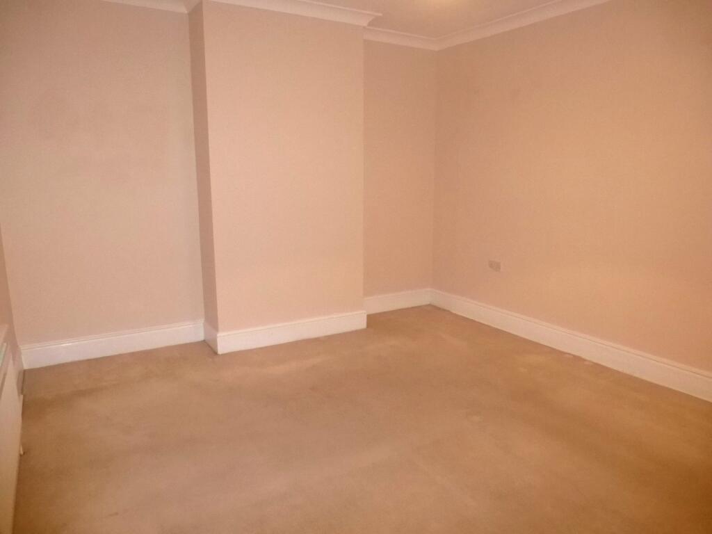Bedrooom 1