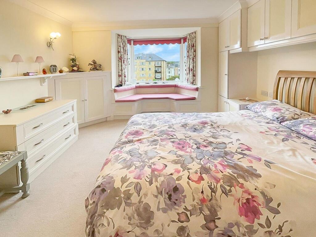 Main bedroom.jpg