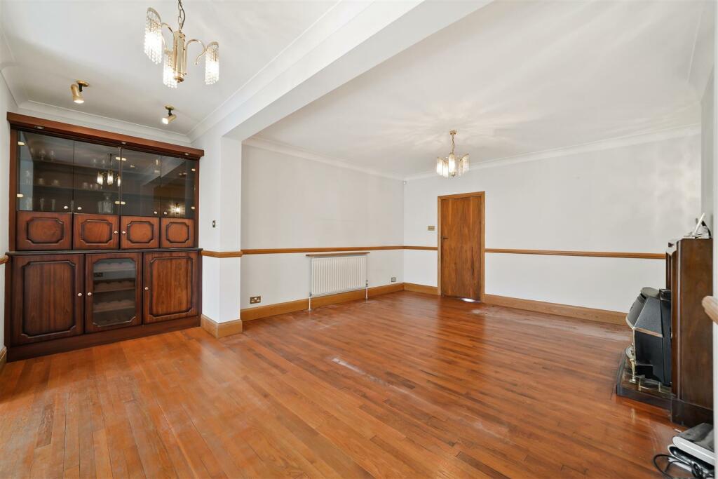 30 Pebworth Road - aKO72u3ZX0rC3ZgZ6K2T.jpg