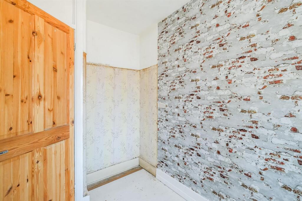 284 Hall Lane-17_web.jpg