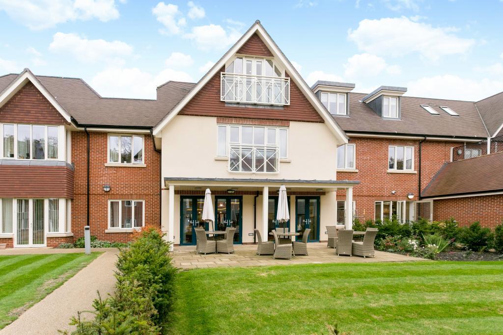 EXTERNAL SEATING OUT